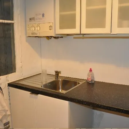 Apartment Le Marais Rosiers Paris