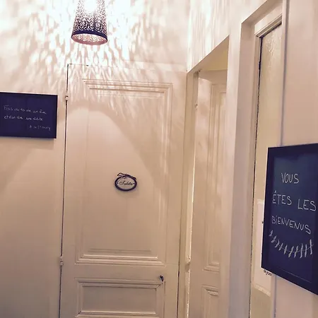 Le Marais Rosiers Apartment